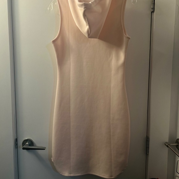 Blush pink hooded dress - Picture 3 of 3